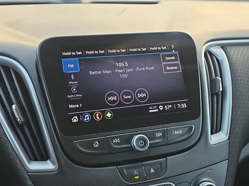 Used 2022 Chevrolet Malibu LS w/ Driver Confidence Package II FWD image 24