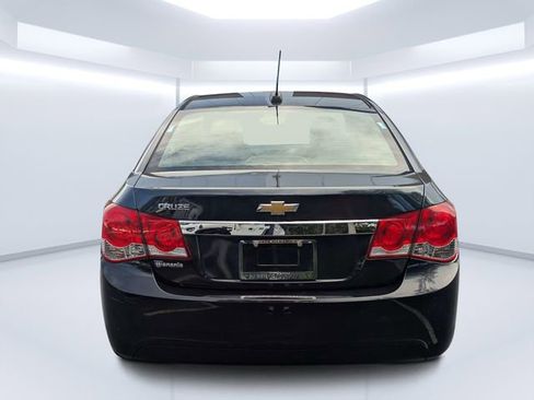 Used 2016 Chevrolet Cruze LS FWD image 4