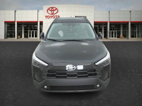 New 2026 Toyota Corolla Cross XLE image 3