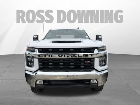 Used 2022 Chevrolet Silverado 2500 LT w/ Convenience Package AWD/4WD image 2
