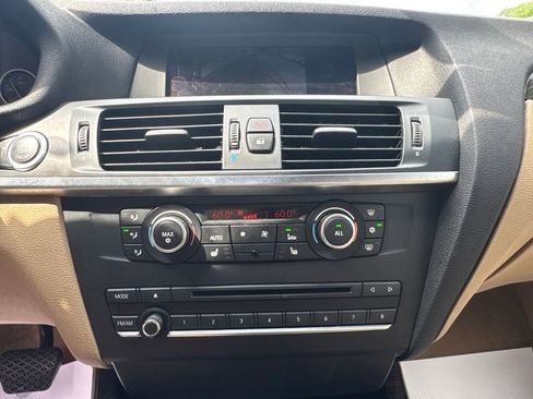 Used 2013 BMW X3 xDrive28i AWD/4WD image 43