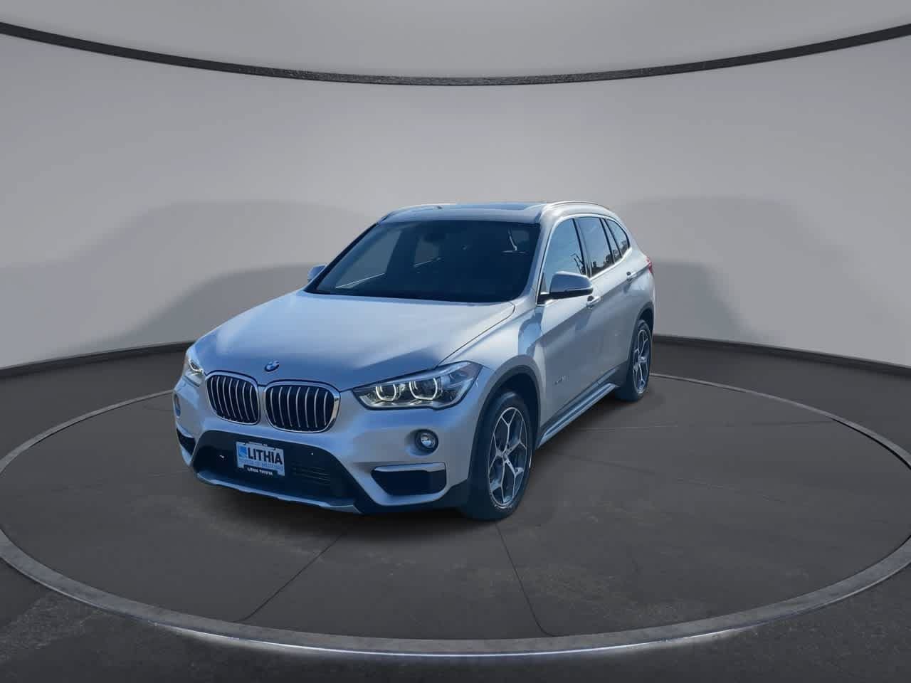 Used 2018 BMW X1 xDrive28i AWD/4WD image 5