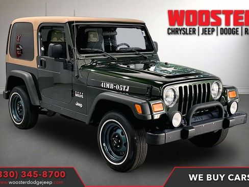 Used 2005 Jeep Wrangler X w/ Willys Edition Group AWD/4WD image 1