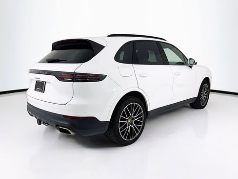 Certified 2023 Porsche Cayenne image 7