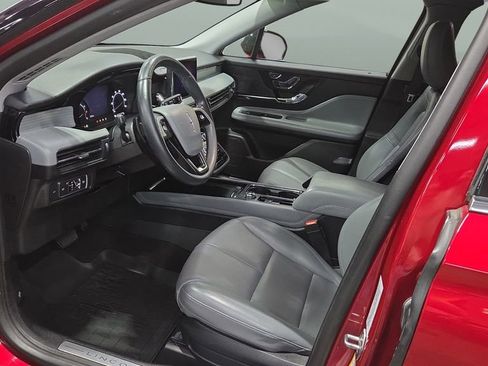 Used 2021 Lincoln Corsair FWD image 9