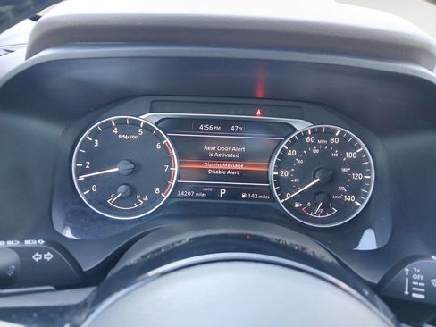 Used 2023 Nissan Rogue SV w/ SV Premium B Package image 19