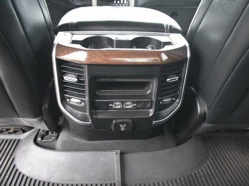 Used 2022 RAM 1500 Laramie image 12
