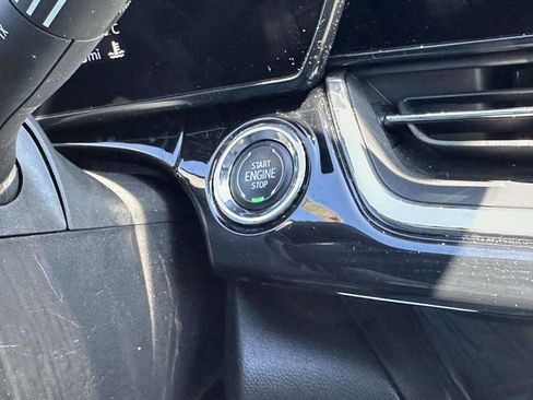 Used 2024 Chevrolet Trax RS w/ Driver Confidence Package image 31