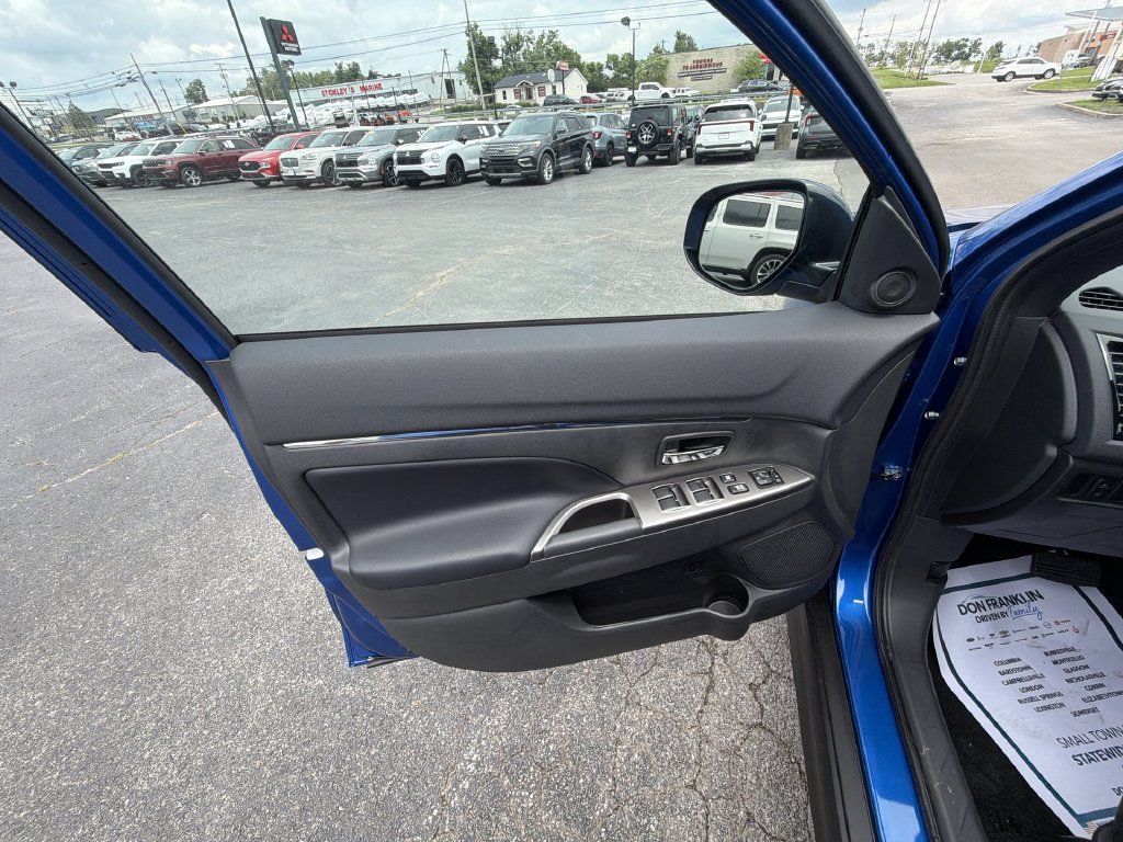 New 2026 Mitsubishi Outlander Sport SEL AWD/4WD image 13