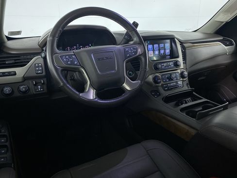 Certified 2020 GMC Yukon Denali w/ Denali Ultimate Package image 2