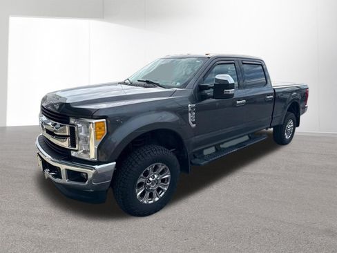 Used 2017 Ford F350 XLT AWD/4WD image 13