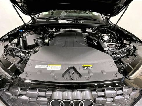 Used 2025 Audi Q5 Premium w/ Convenience Package AWD/4WD image 6