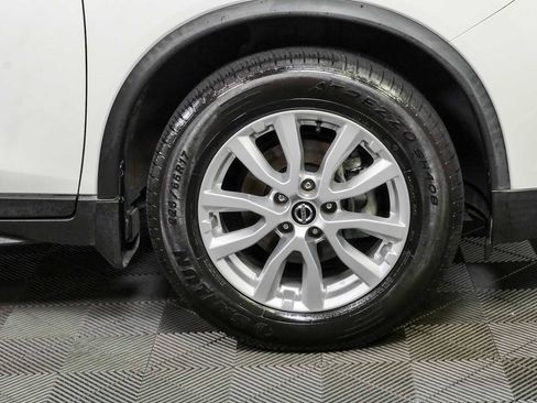 Used 2020 Nissan Rogue S w/ Special Edition Package FWD image 35