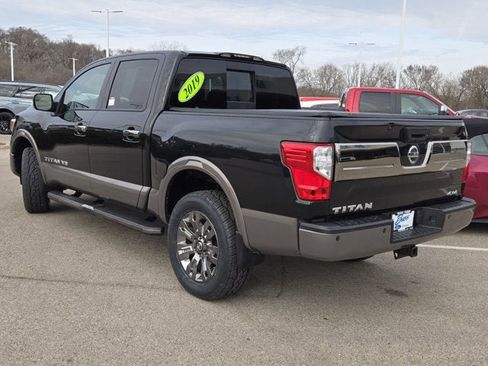 Used 2019 Nissan Titan Platinum Reserve AWD/4WD image 13