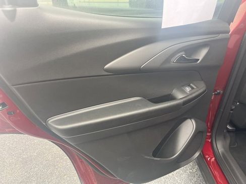 Used 2023 Chevrolet TrailBlazer LT image 15