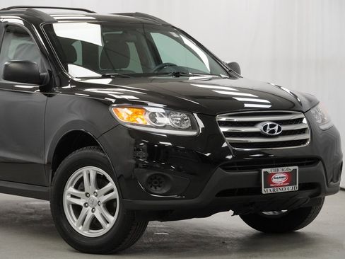 Used 2012 Hyundai Santa Fe GLS image 4