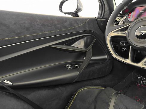 New 2026 McLaren 750S Spider image 26