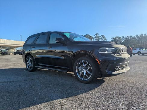 New 2026 Dodge Durango GT image 2