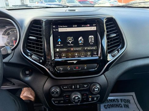 Used 2021 Jeep Cherokee Limited w/ Elite Package image 17