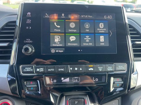 Used 2018 Honda Odyssey EX-L image 32