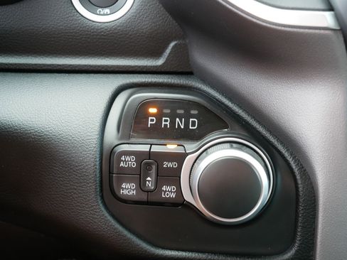 Used 2020 RAM 1500 Big Horn AWD/4WD image 24