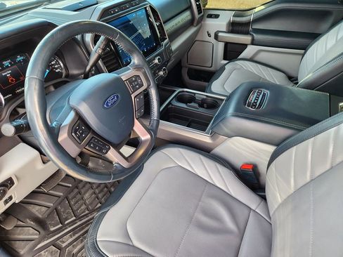 Used 2022 Ford F350 Limited image 7