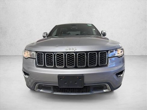 Used 2017 Jeep Grand Cherokee Limited AWD/4WD image 10