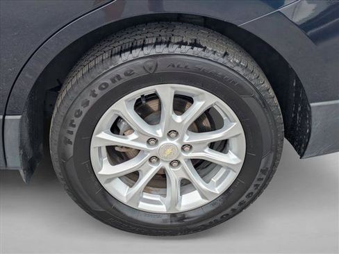 Used 2020 Chevrolet Equinox LS w/ LS Convenience Package FWD image 23