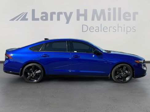 Used 2023 Honda Accord Sport image 6