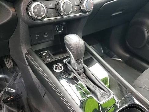 Used 2023 Nissan Kicks SV image 22