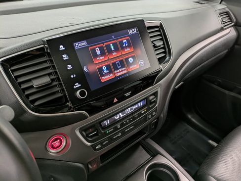 Certified 2023 Honda Ridgeline RTL image 11