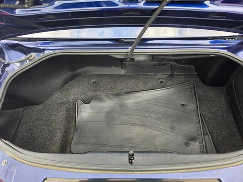 Used 2011 MAZDA MX-5 Miata Grand Touring w/ Premium Pkg RWD image 20