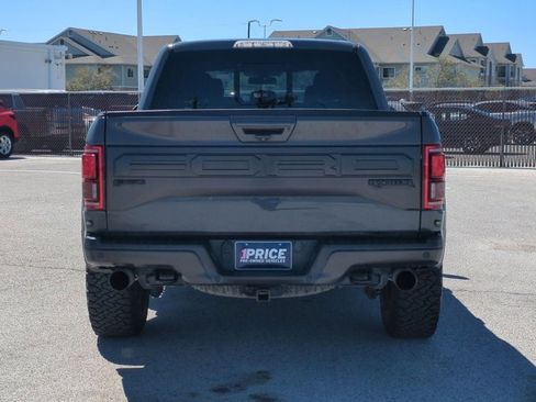 Used 2018 Ford F150 Raptor w/ Equipment Group 802A Luxury image 7