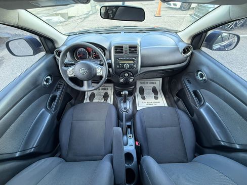 Used 2013 Nissan Versa SV w/ Convenience Pkg image 9