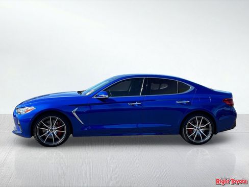 Used 2019 Genesis G70 3.3T Advanced w/ Prestige Package RWD image 2