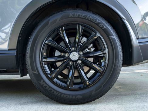 Used 2025 Honda CR-V EX image 15