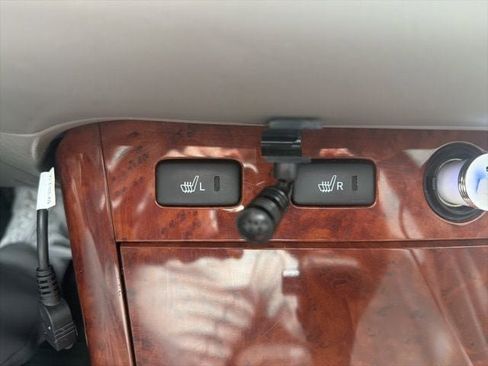 Used 2005 Toyota Camry XLE image 18