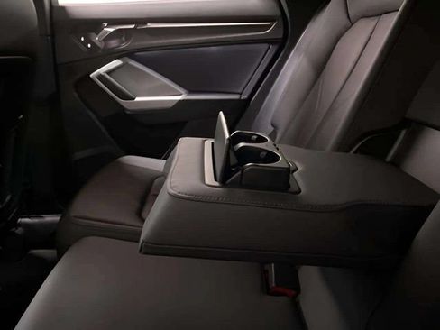 Used 2023 Audi Q3 2.0T Premium w/ Convenience Package AWD/4WD image 69