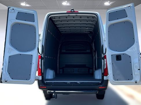 New 2026 Mercedes-Benz Sprinter 2500 image 26