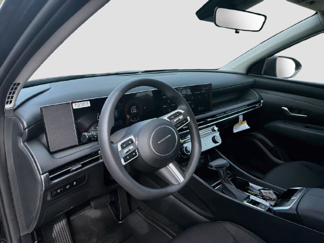 New 2026 Hyundai Tucson SEL FWD image 9