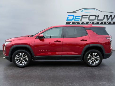 Used 2026 Chevrolet Equinox LT AWD/4WD image 6