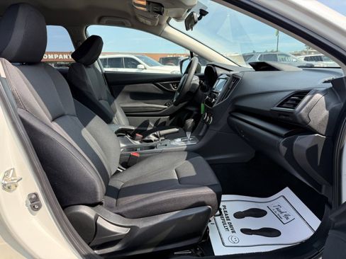 Used 2022 Subaru Crosstrek 2.0i image 11