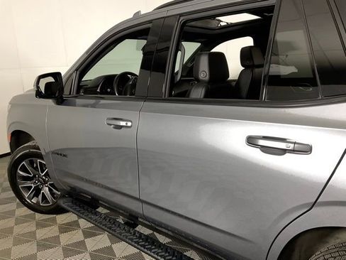 Used 2021 Chevrolet Tahoe Z71 w/ Z71 Signature Package AWD/4WD image 32