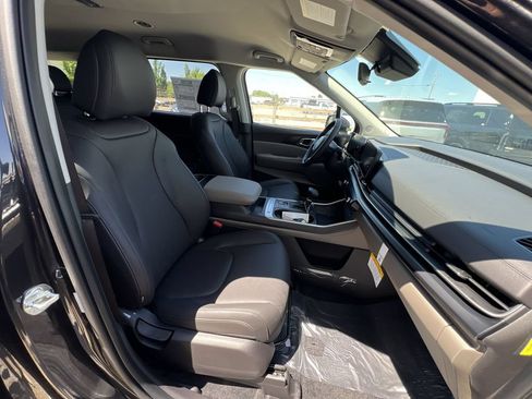 New 2026 Kia Carnival FWD image 26