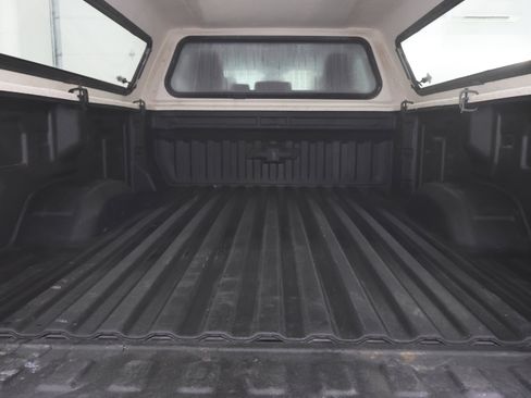 Used 2024 Chevrolet Silverado 2500 LT w/ Midnight Edition image 33