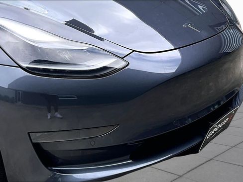 Used 2021 Tesla Model 3 Standard Range Plus RWD image 28