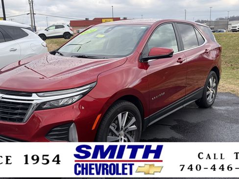 Used 2024 Chevrolet Equinox LT w/ LPO, Floor Liner Package image 1