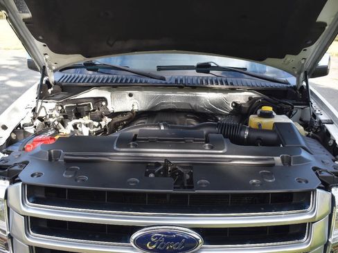 Used 2016 Ford Expedition EL Platinum image 31