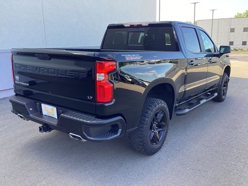 Used 2020 Chevrolet Silverado 1500 LT Trail Boss AWD/4WD image 3