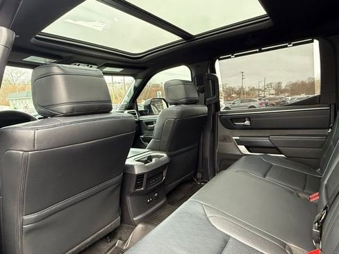 Used 2024 Toyota Tundra Platinum image 18